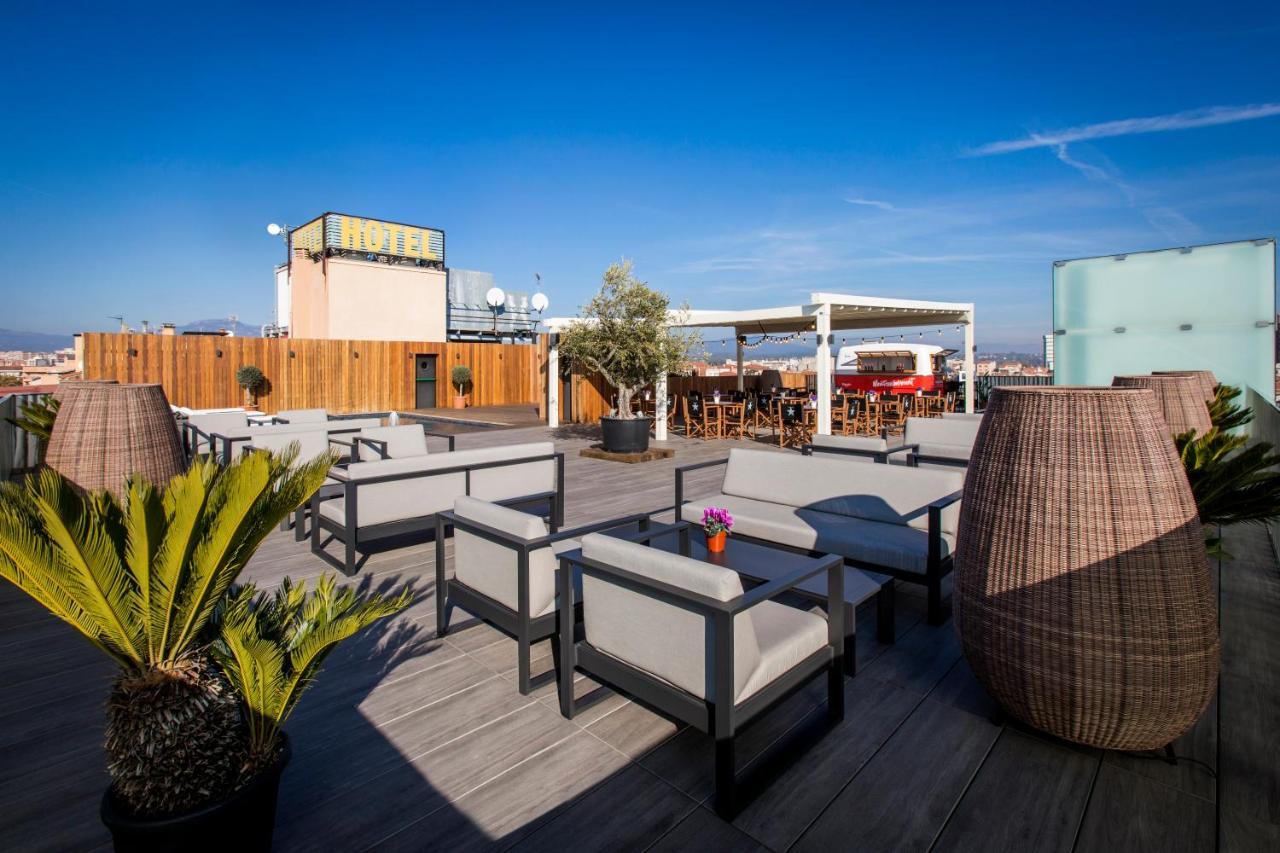 Hotel Urpi Sabadell Exterior photo