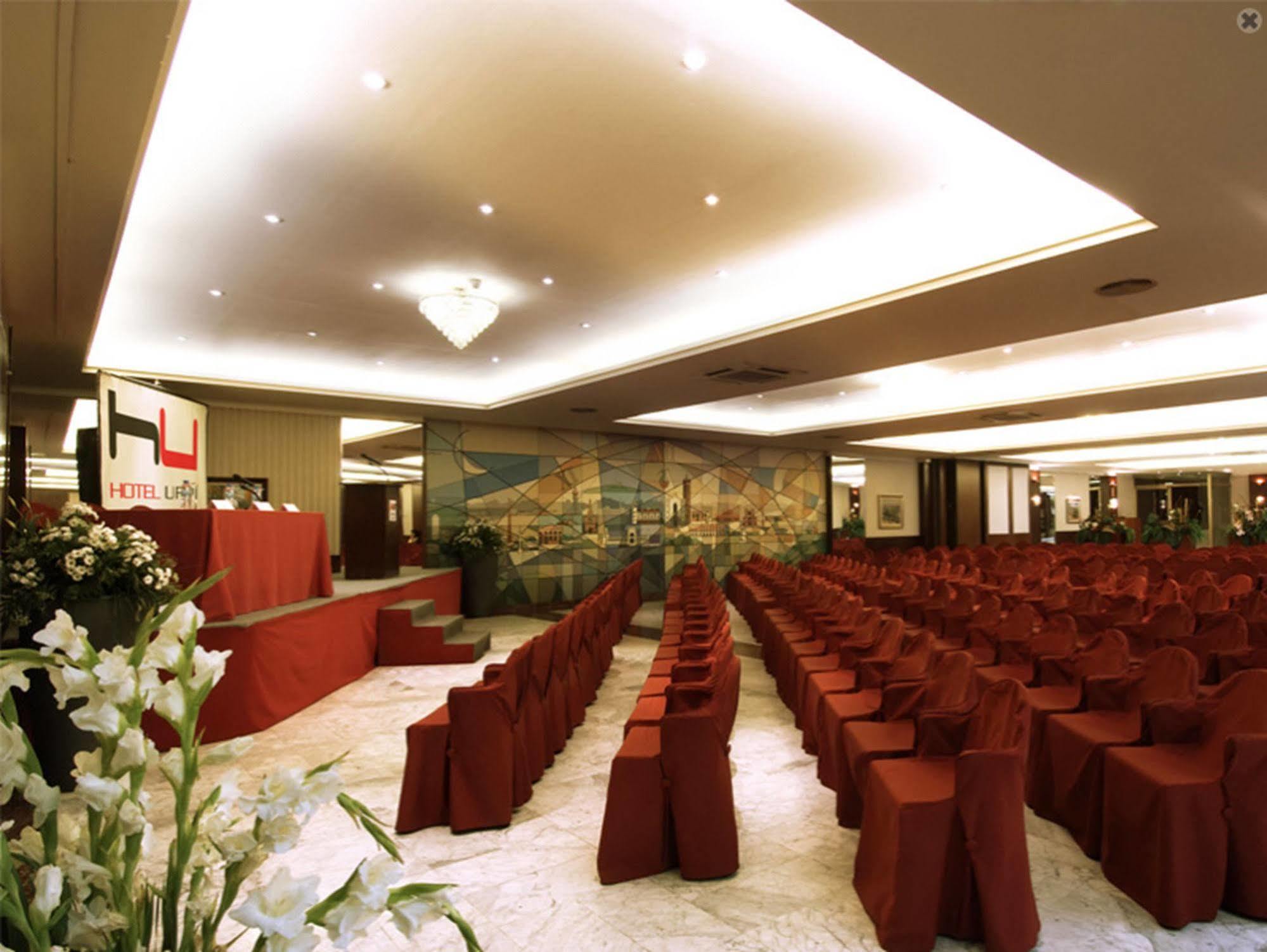 Hotel Urpi Sabadell Exterior photo